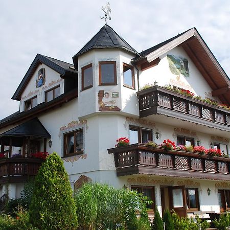 Hotel Alpenhof Markneukirchen エクステリア 写真